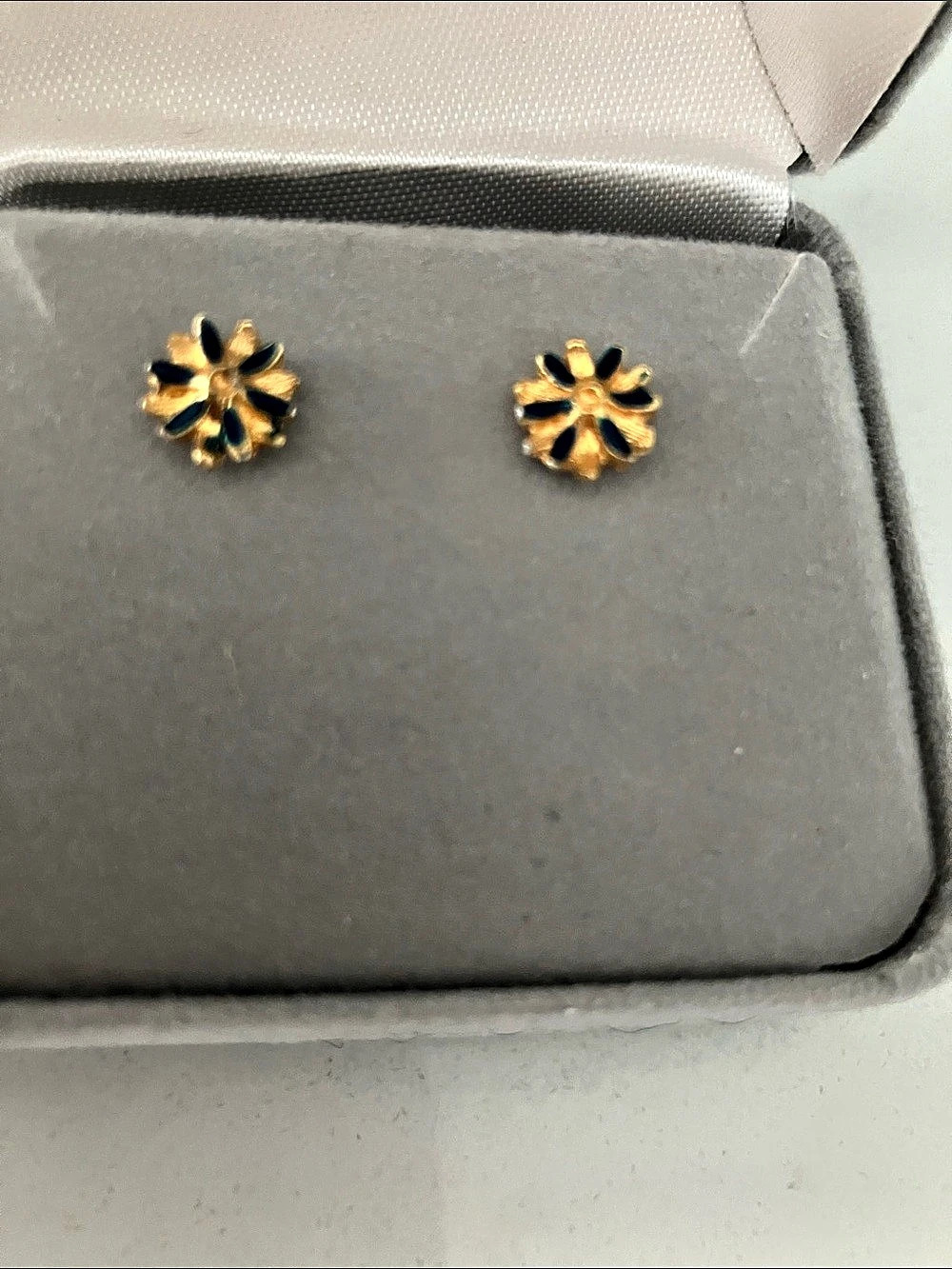 Flower Stud Earrings in Gold & Blue Like New